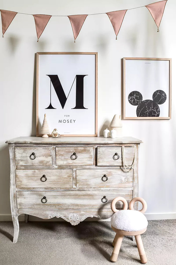 (Personalised) Minimalist Initial