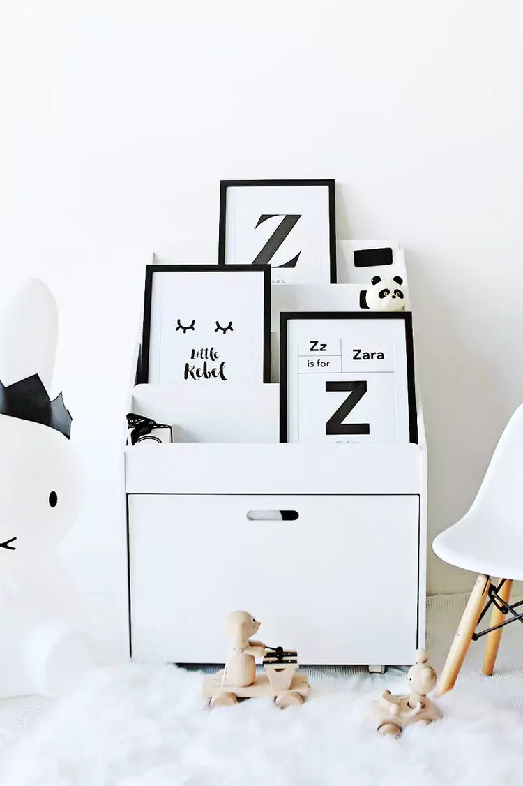 (Personalised) Minimalist Initial